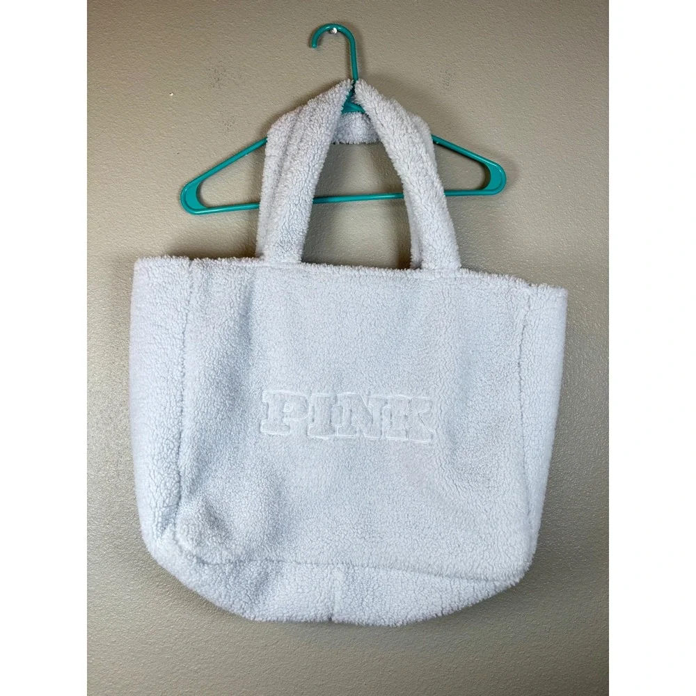Victoria's‎ Secret PINK Sherpa Fleece Tote Bag Light Blue Embroidered Logo Zip